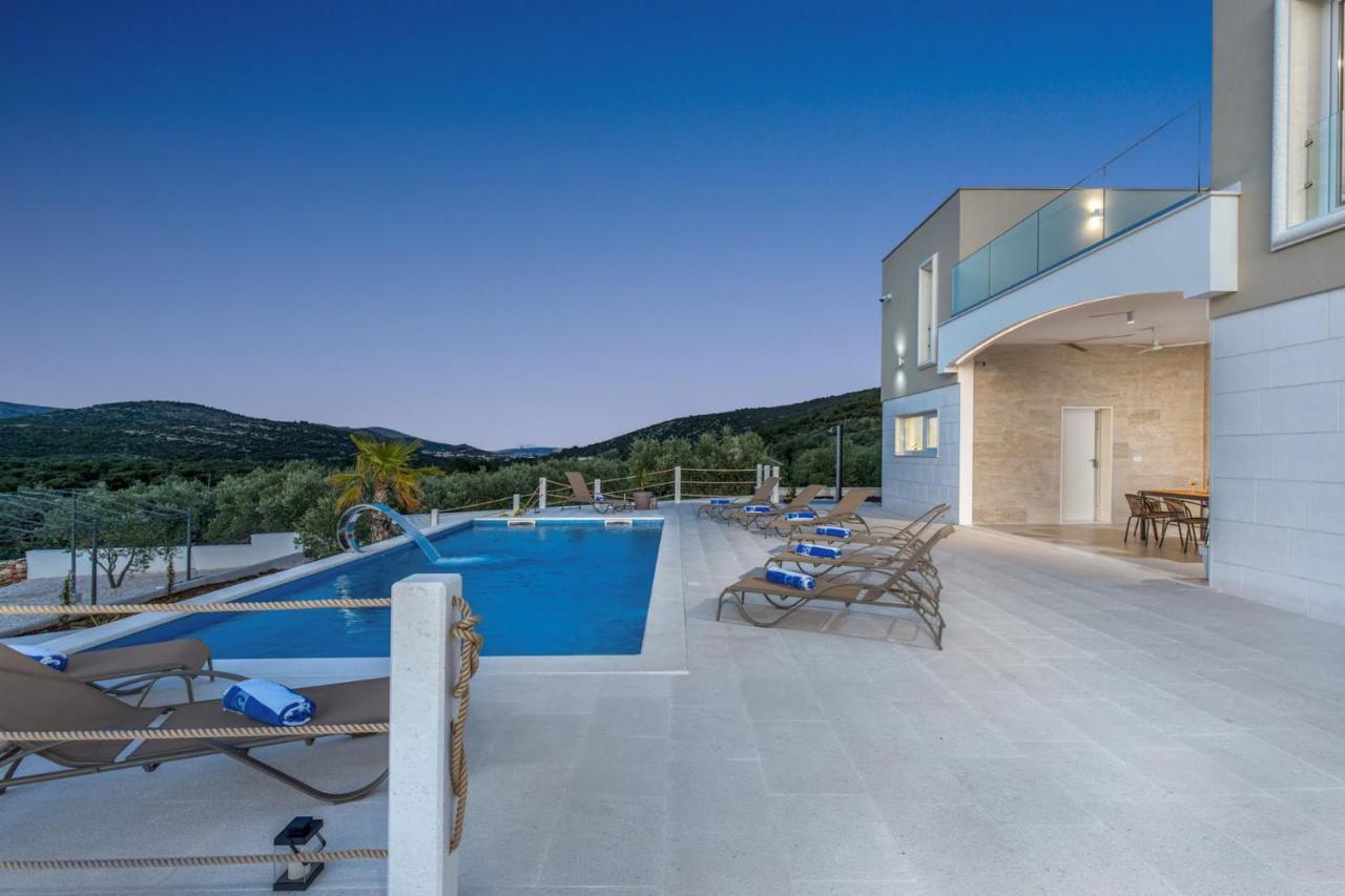 Villa Hileja Marina Ngoại thất bức ảnh