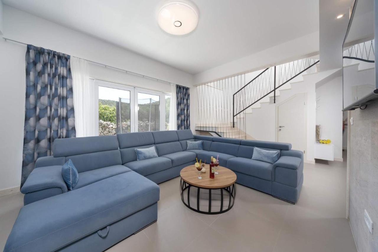 Villa Hileja Marina Ngoại thất bức ảnh